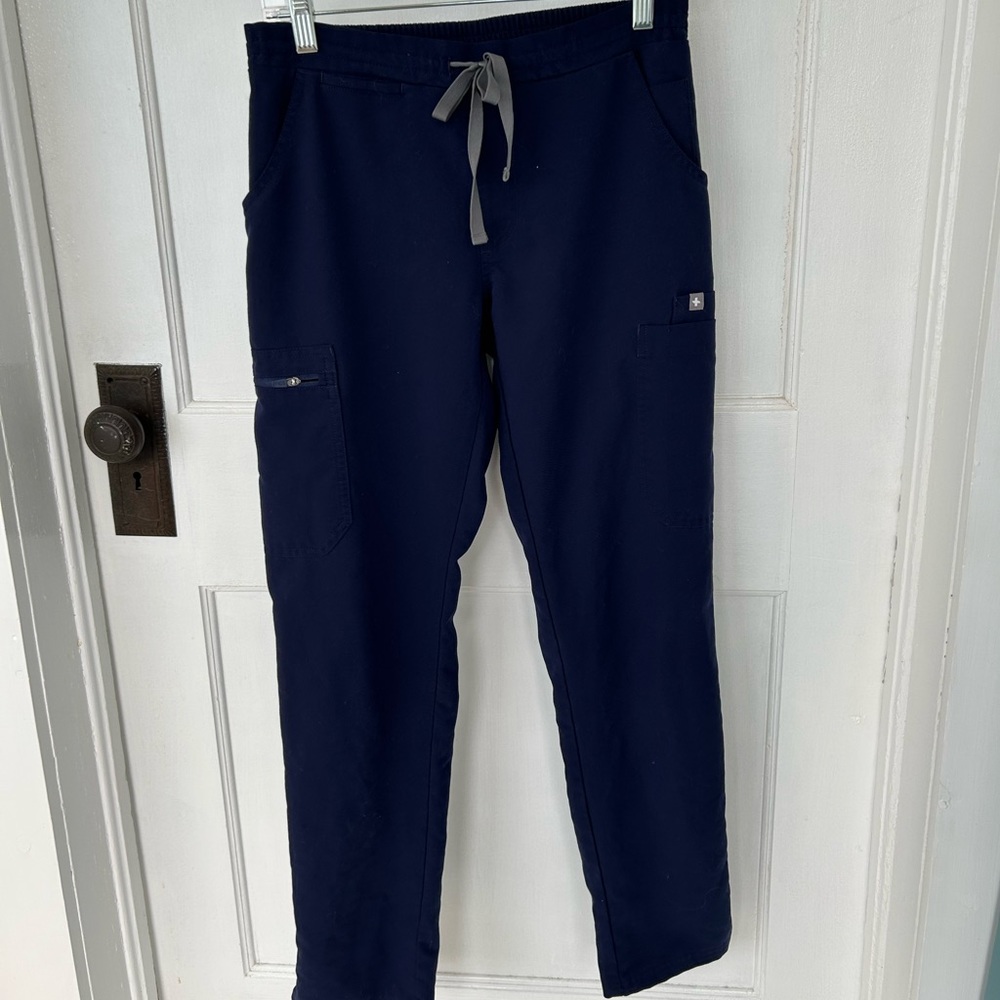 Figs Yola cargo navy XS